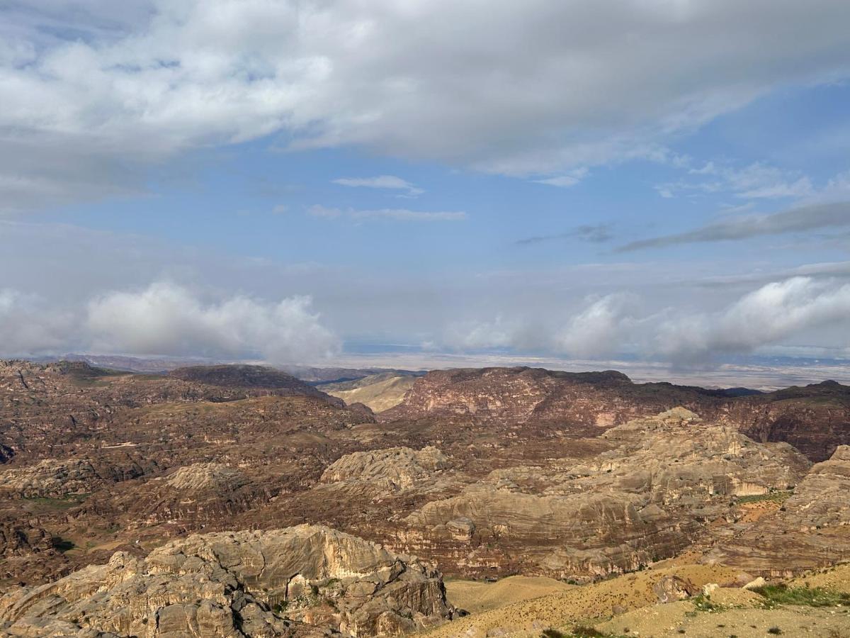 Petra Pass Hostel Wadi Musa Eksteriør billede